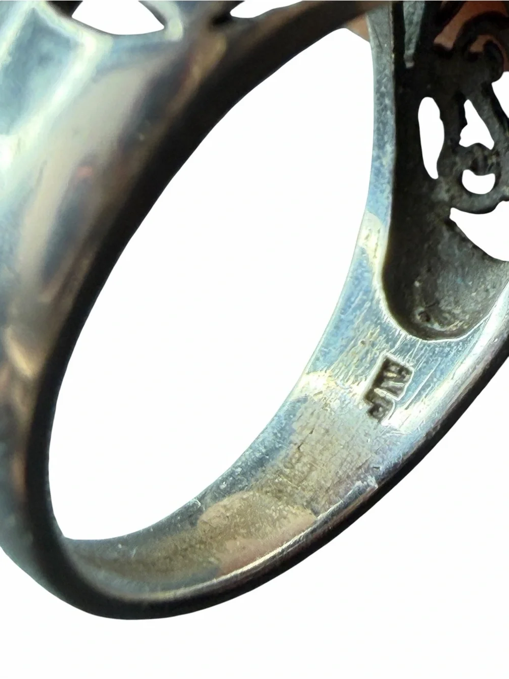 Sterling Silver Garnet Four Leaf Ring - Red Gemstone Band Size 7